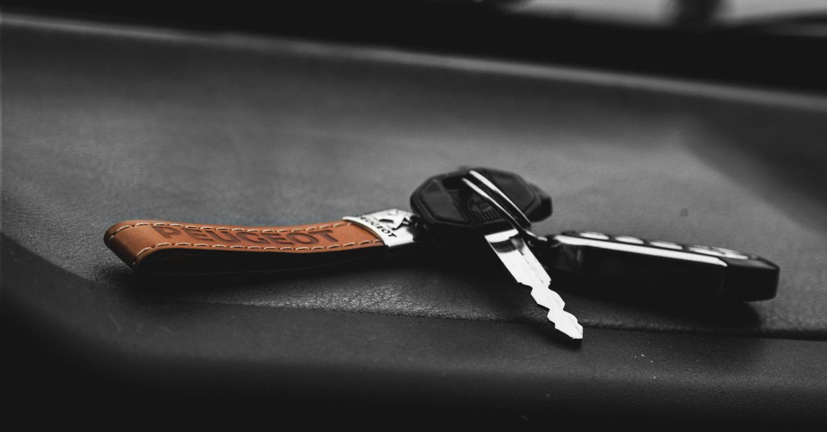 Chevrolet car key fob — Mott Haven Locksmith Bronx