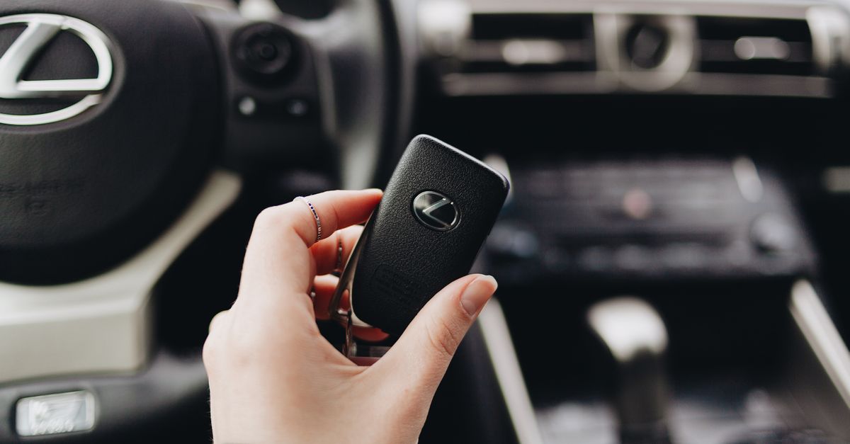 Toyota car key fob — Mott Haven Locksmith Bronx