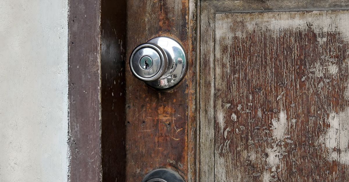 Storefront & Gate Locks — Mott Haven Locksmith Bronx