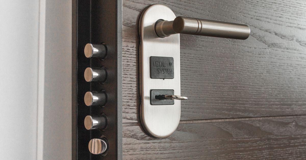 Commercial Lock Installation: Storefronts, Office Suites, and Multi-Unit Buildings — Mott Haven Locksmith Bronx
